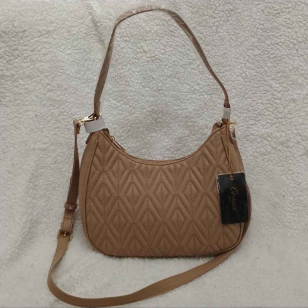 Elegant Tan Shoulder Bag